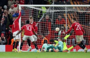 สโมสรอันเป็นที่รัก